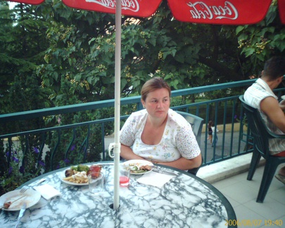 200608071940 00085