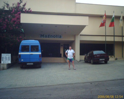 200608081254 00116