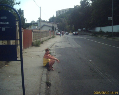 200608101644 00141