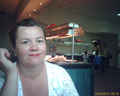 200608110818 00147