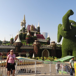 27-28.Dubai Miracle Garden=Дубай Сад Миракл